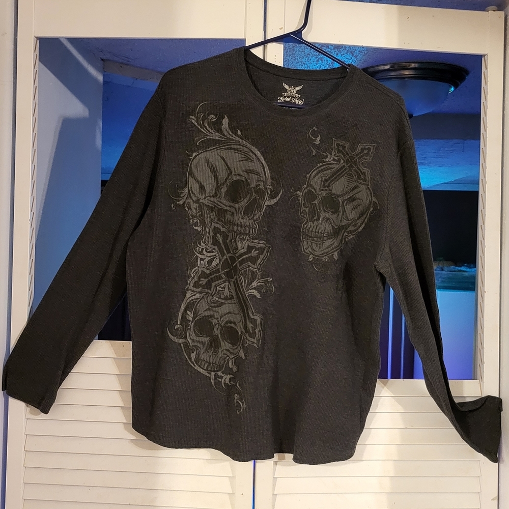 2xl Mens skull long sleeve shirt